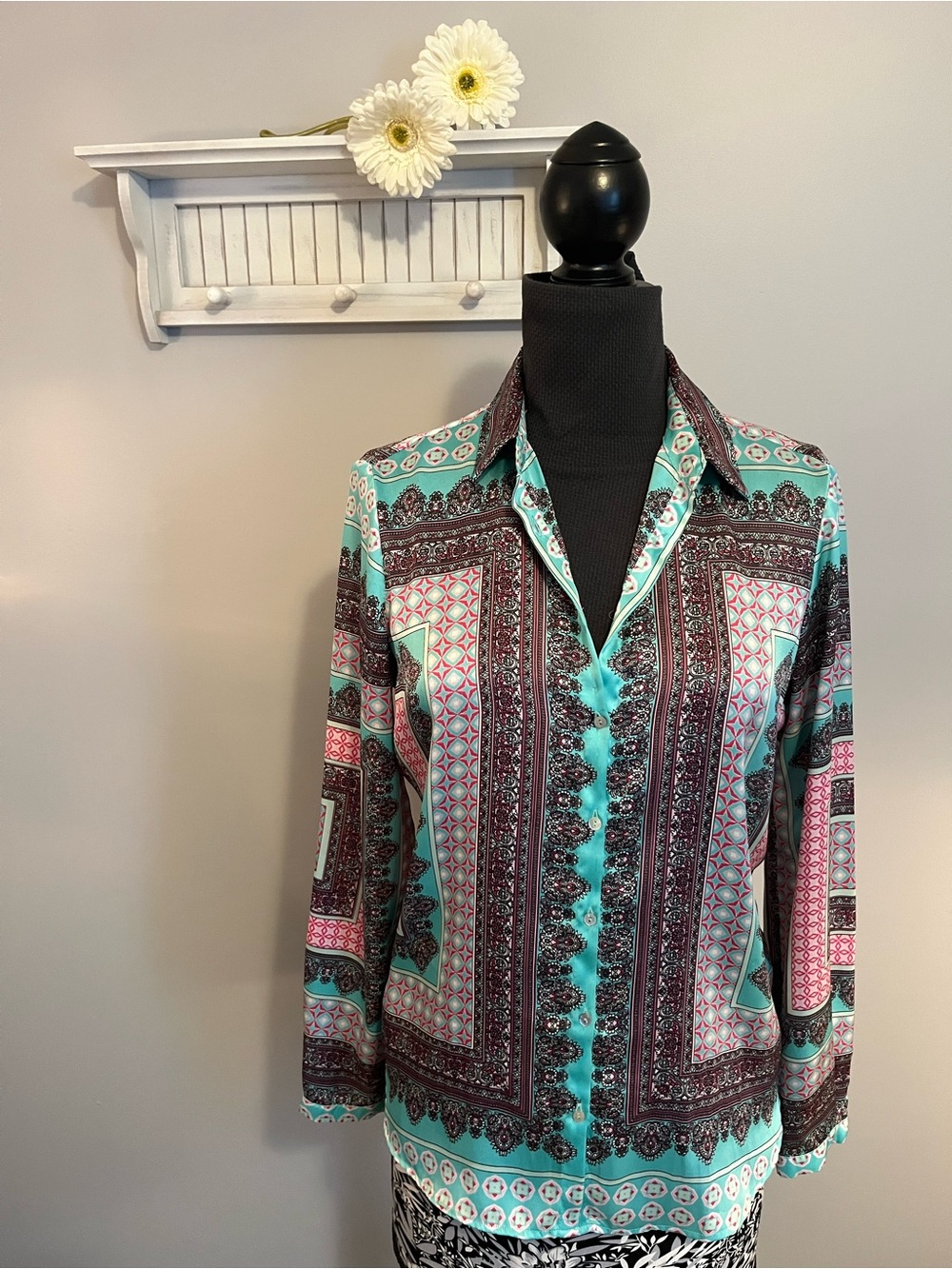 Zara Basic Turquoise & Pink Paisley Print Blouse EUC
